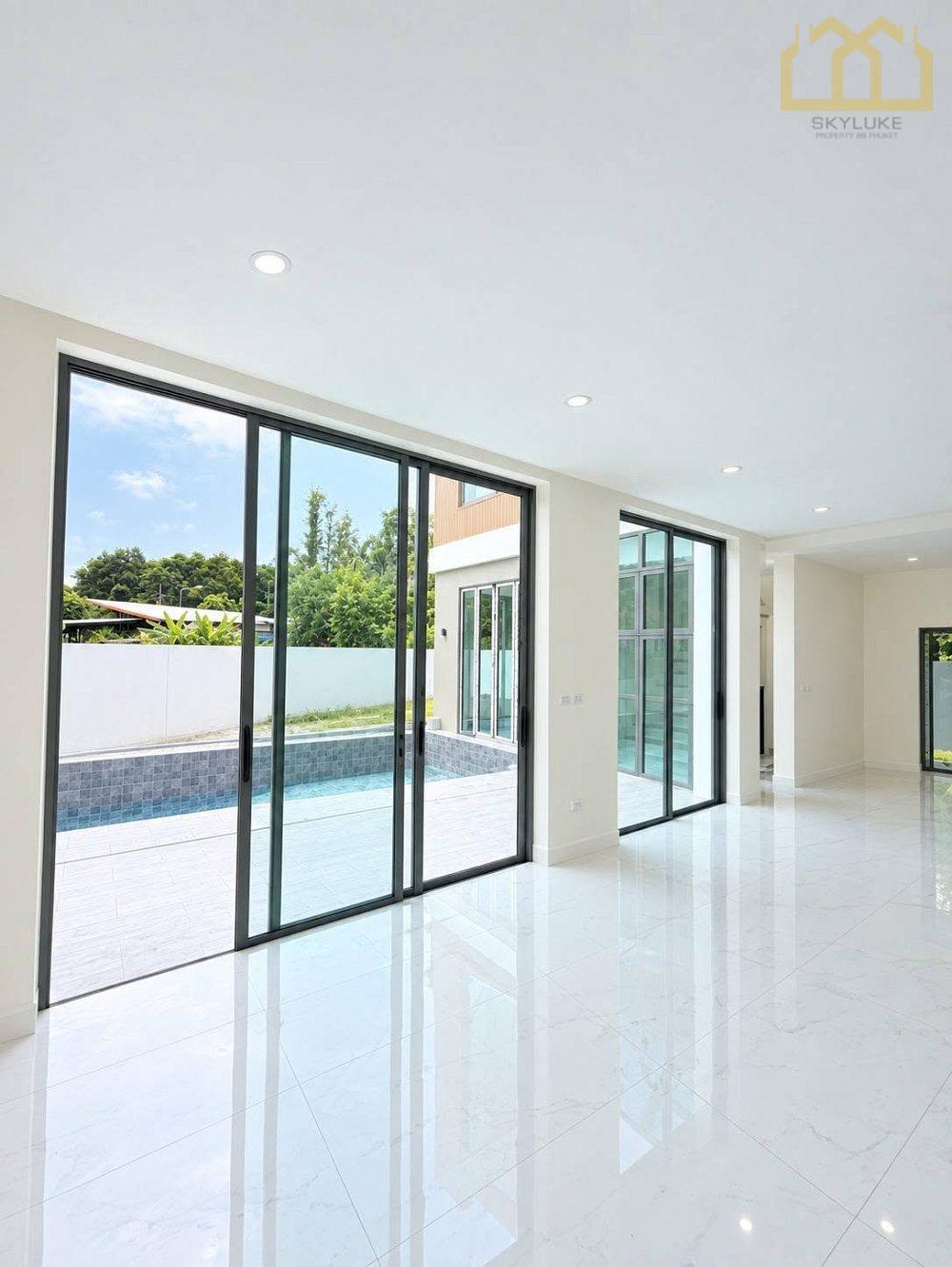 4-Bedroom Villa in Chalong — photograph 4