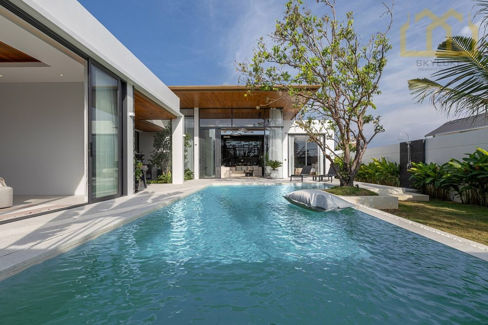 4-Bedroom Villa in Cherng Talay, Thalang